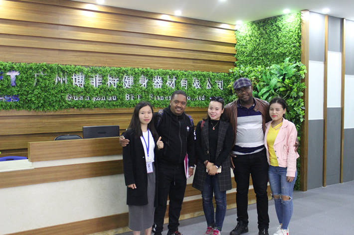 马拉维客户来中国找成人向日葵视频向日葵污视频APP下载