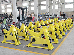 向日葵成人网站健身器材生产车间展示4