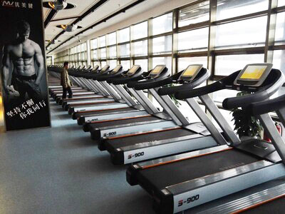 向日葵成人网站深圳客户开设健身房案例